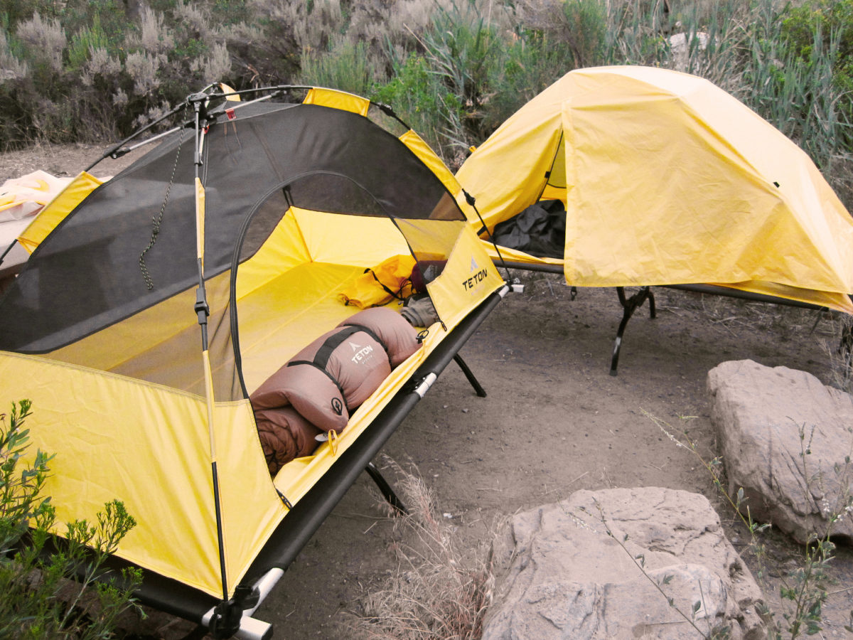 lightweight camping cot